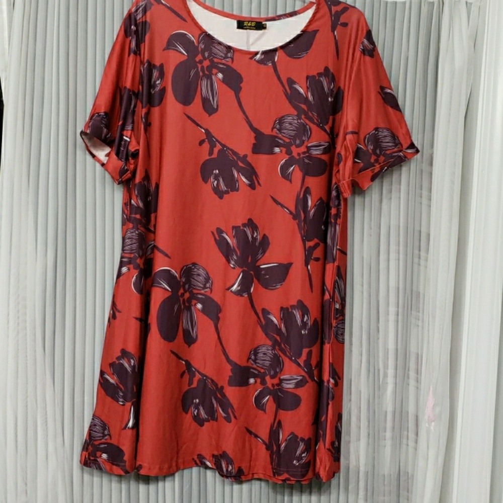 Maroon & Purple Floral Side-Pocket Swing Tunic